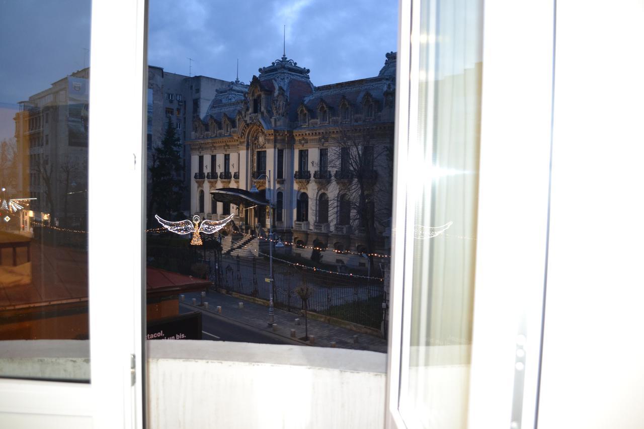 Victoria Plaza Two Bdr Apt Appartamento Bucarest Esterno foto